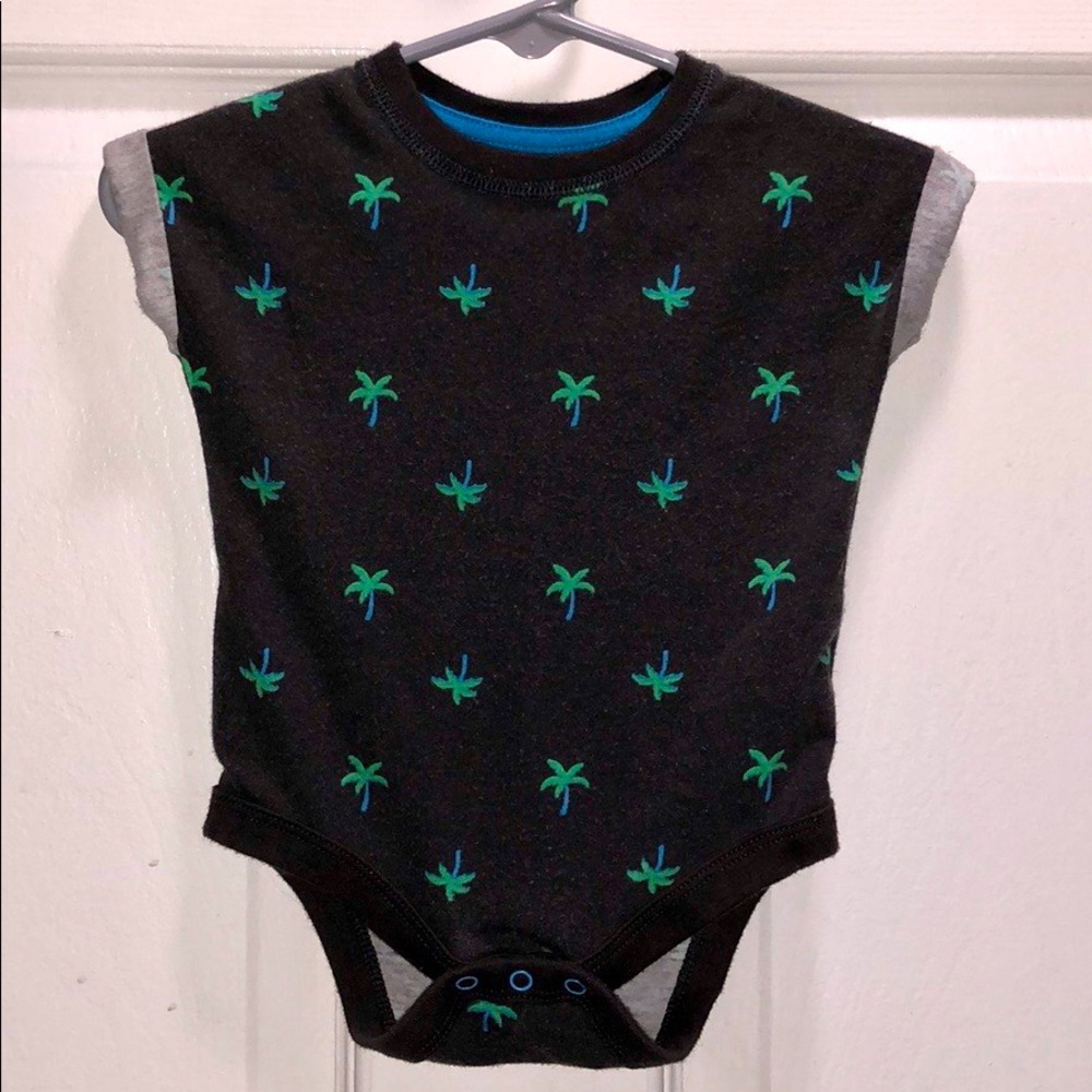 Palm Tree Tee w/ cuffed sleeves